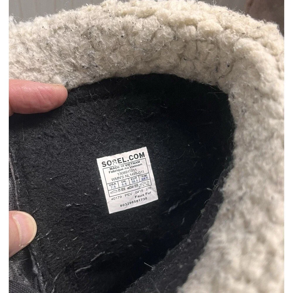 Sorel Waterproof Winter Boots Women’s 7.5 Carnival  Black Faux Fur  NL1495-011